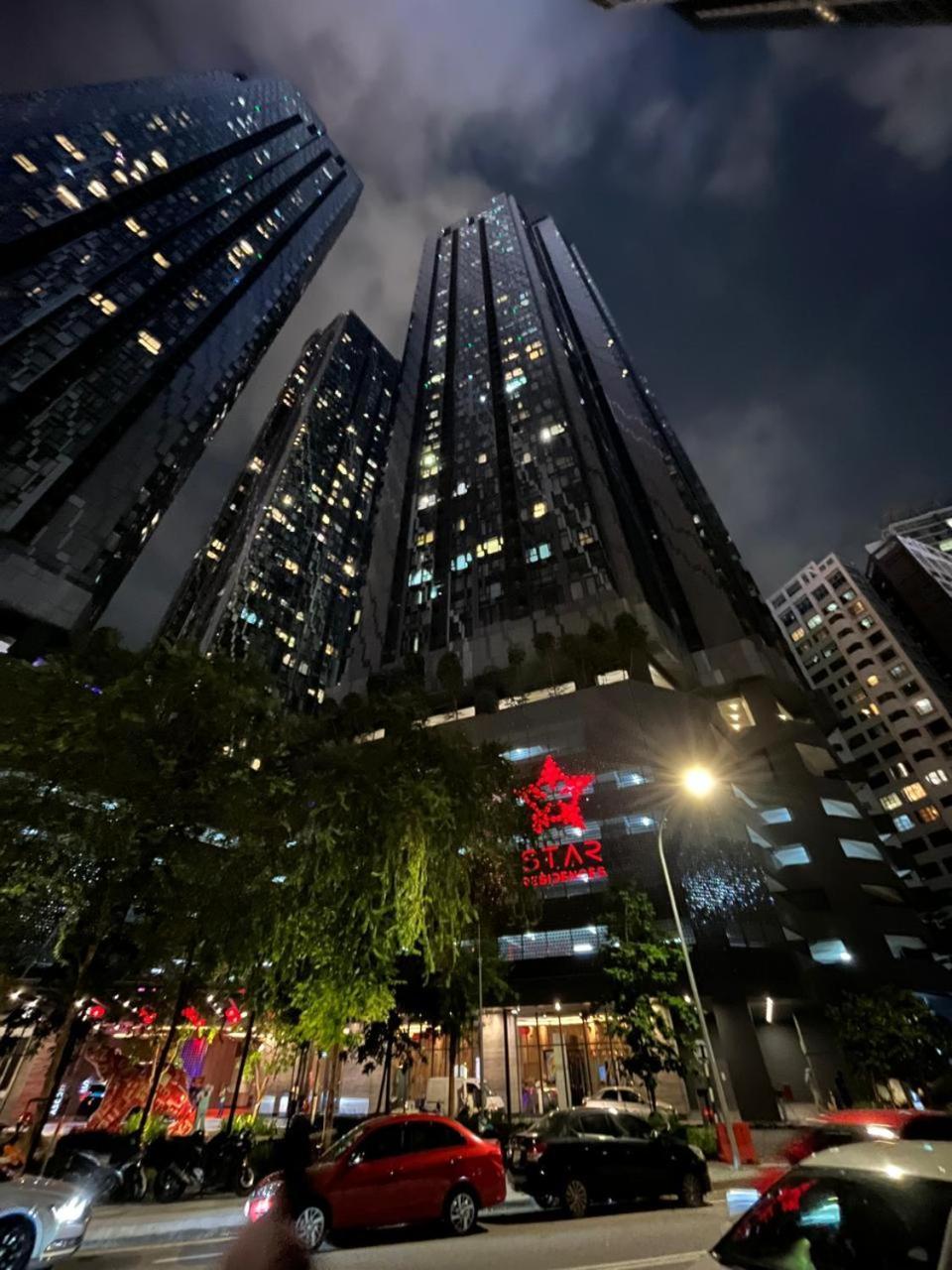 Star Holiday Sky Pool Klcc Kuala Lumpur Exterior foto